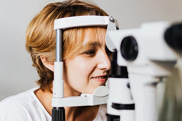 eye-examination-attewell-and-hardwick